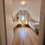 Villa Waldhaus Willingen Sauerland - Charming Near Forest For 12 Guests With Huge Garden - Nearby Winter Sports Area With Slope - Hiking And Nature Brilon