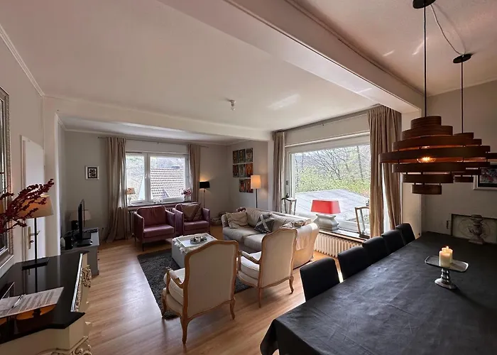 Villa Waldhaus Willingen Sauerland - Charming Near Forest For 12 Guests With Huge Garden - Nearby Winter Sports Area With Slope - Hiking And Nature *